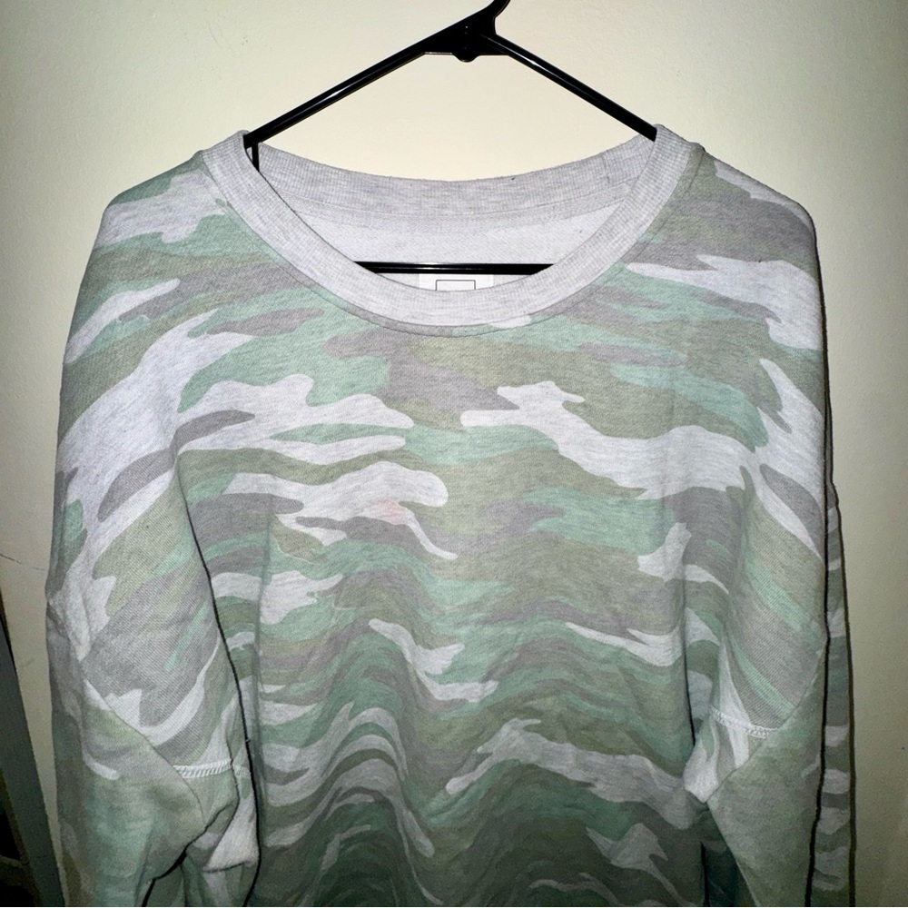 Reflex Women's Camouflage Sweatshirt - Green and Gray - Picture 2 of 8